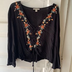 American Eagle XL Long Sleeve Crop